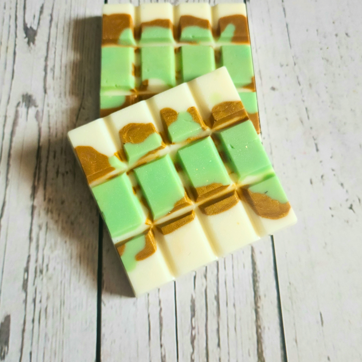 Beach Bum | Bum Bum Cheirosa 62 Inspired Wax Melts - Deeunta Domain