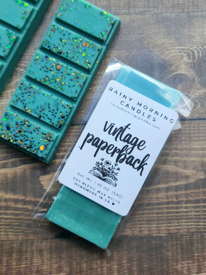 Vintage Paperback | Wax Melts by Rainy Morning Candles
